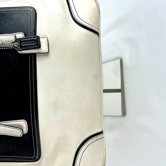 Coach Hamptons Classic Black and White Leather Hand Bag M3Q-9605 Zip Closure - Picture 6 of 16